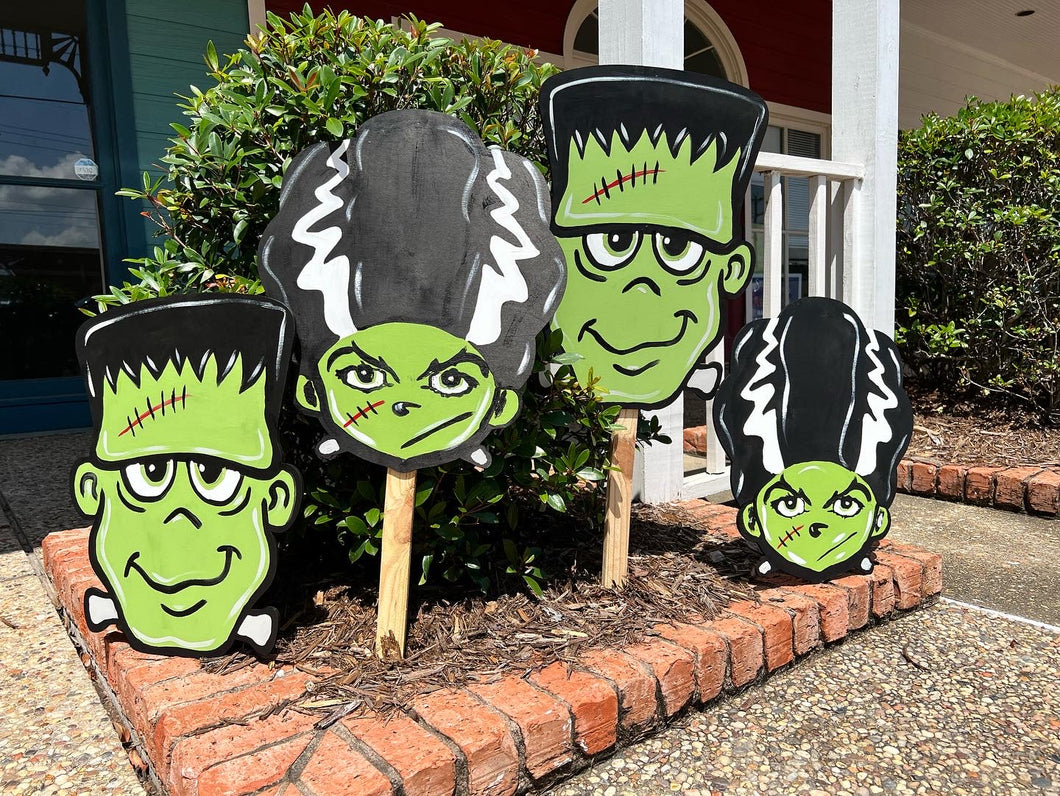 Frankenstein + his Bride yard stakes set